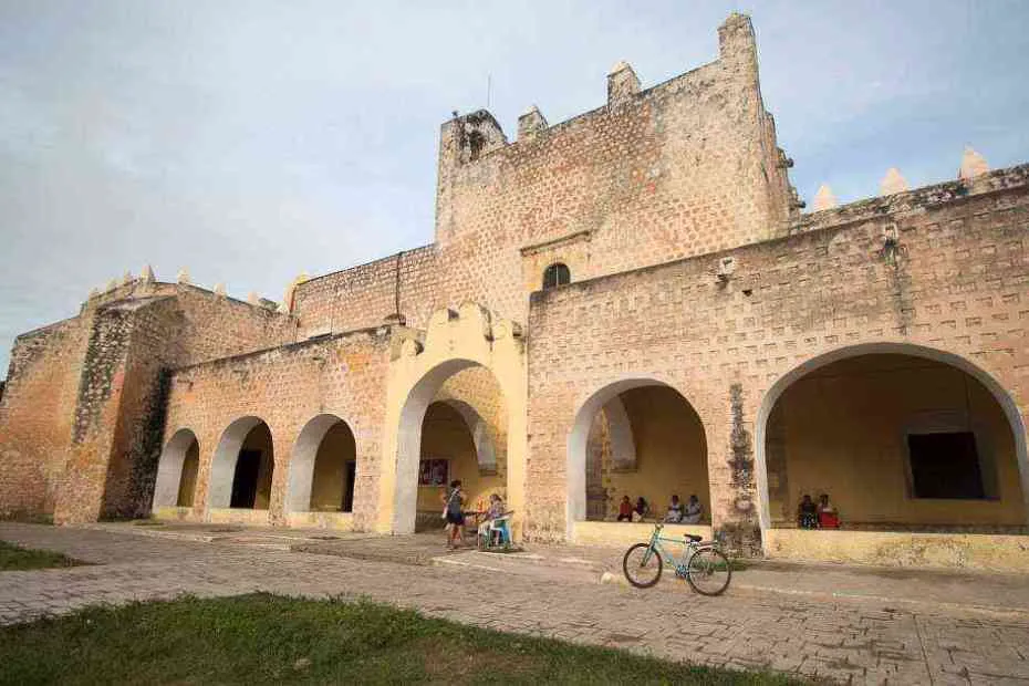 Living in community in Valladolid Yucatan, the Vallisoletanos and their big hearts